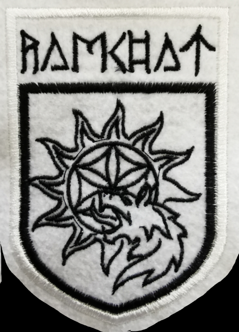 Ramchat 06 (veľká) - Čierny znak na bielom podklade (Vyšívaná nášivka)