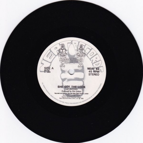Statetrooper - She Got The Look (Vinyl EP)